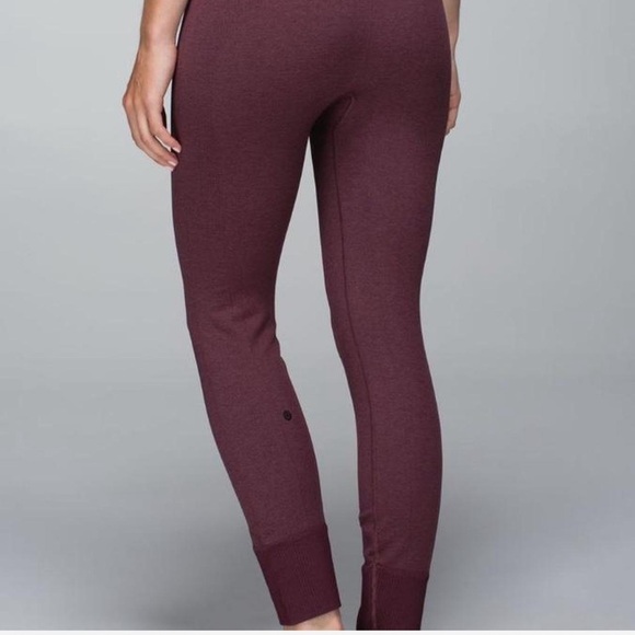 Lululemon Ebb To Street Heathered Bordeaux Drama Burgundy Seamless Leggings 8 - Picture 2 of 9